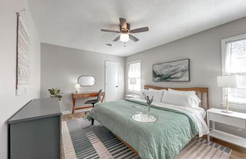 Fenced-In 4 BR 2mi North Hills, Garage, Storage - Foto 3