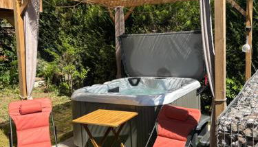 L'Impasse en Duo, appartement cosy 2 personnes avec SPA extérieur privé - Foto 4