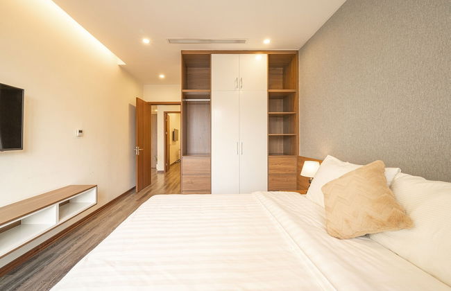 Luxe Paradise Suites Tay Ho - Photo 57