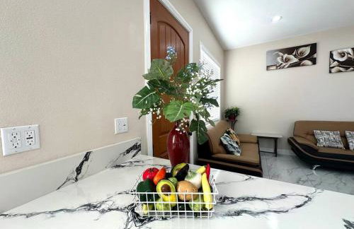 New Renovated House in Little Saigon - Foto 16