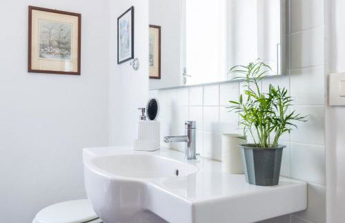 GuestHost - Station Oasis with Parking and Garden - Foto 20