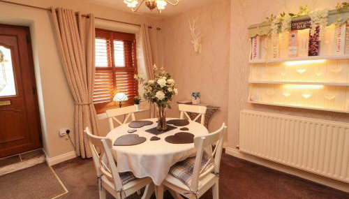 Beckside Cottage - Photo 4