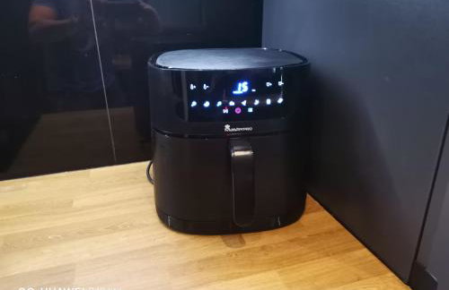 Niesamowita nowoczensa kawalerka w centrum kmicica - Foto 45