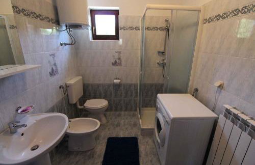 House and Apartments in Labin 8758 - Foto 3