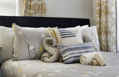 4 Queen Beds High Speed Wifi Private Parking - Foto 86