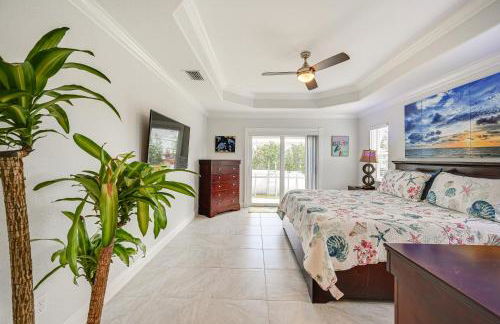 Hot Tub and Lanai! Marco Island Home 2 Mi to Beaches - Foto 10