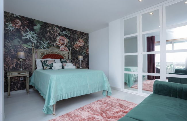 Figueira Beach Vibes Apartment - Photo 7