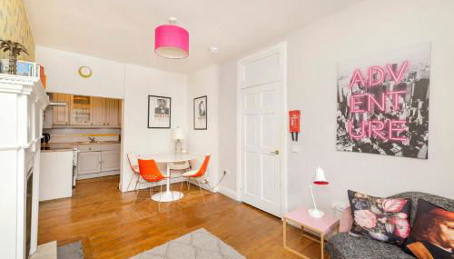 JOIVY Stunning Apartment in Royal Mile - Photo 5