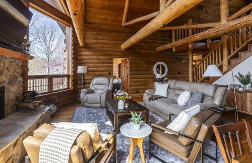 Luxury Log Cabin w Beach & Dock Sleeps 12 - Photo 49