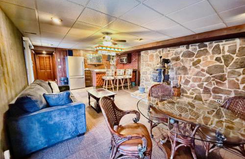 Fox's Den Your Lakefront Escape with Dock and Stunning Views - Foto 19