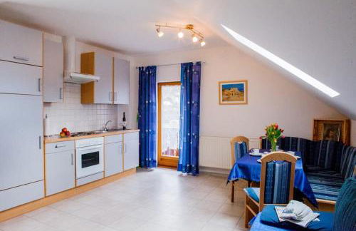 Sixt Martina - Foto 45