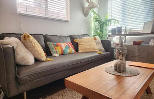 Urban Beach Getaway 2 - Photo 13