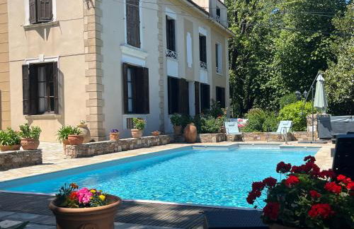 RDC maison de maitre pour 6 personnes avec piscine et jacuzzi - Photo 13