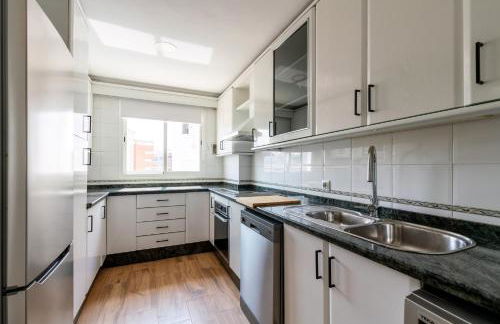 Amador Apartamento Familiar Centro PARKING Amador de los Rios - Foto 41