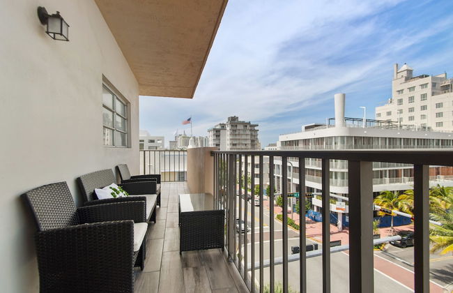 2 Bedroom 2 Bath With Patio On 11th Collins ave - Foto 37