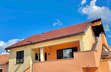 Holiday Home Three Sisters with Swimming Pool & Jacuzzi - Photo 49