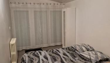 Appart cosy proche gare RER E entre Paris-Disney - Foto 3