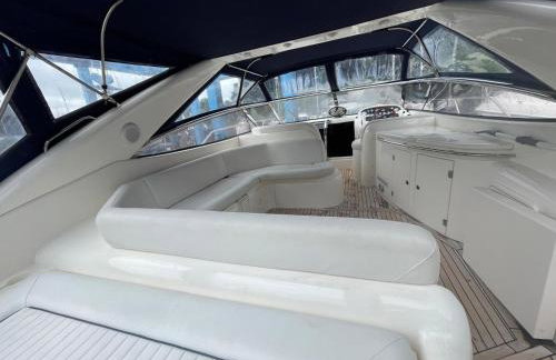 Boat Accommodation Ltd - Foto 16