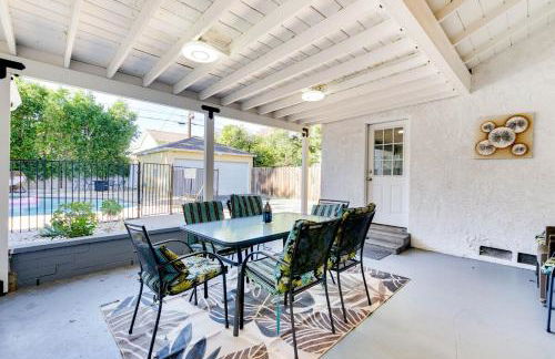 Valley Oasis Pool Hot Tub Near Universal - Foto 8