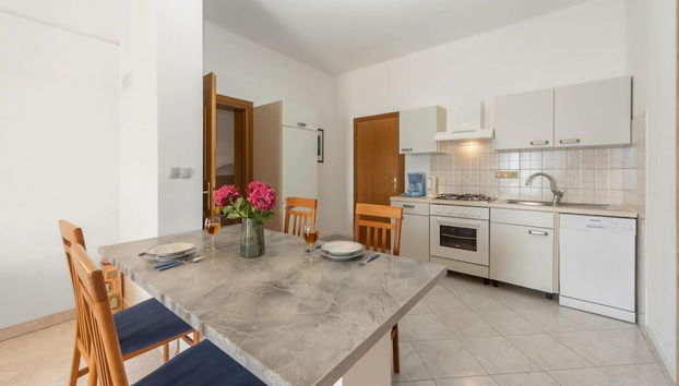 Inviting Apartment in Crikvenica - Foto 4, Cocina privada