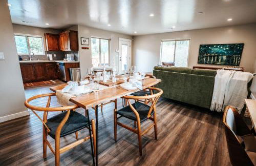 Blue Spruce Retreat in the Redwood Curtain! - Foto 9