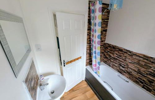 Sleeps up to 8 guests - Modern townhouse near Newcastle - Foto 17