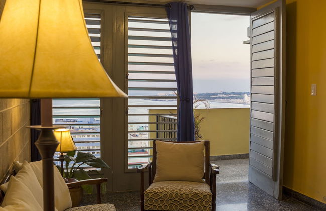 Aparthotel in Havana - Photo 21