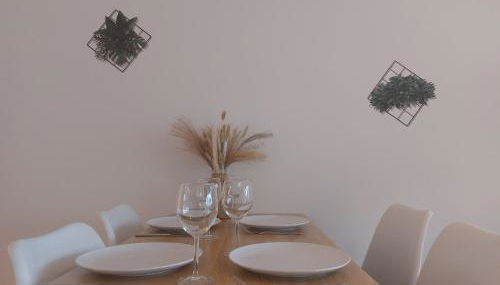 Rooftop Apartments - Stillvolles Apartment 4P nahe Glacis Center - Foto 3