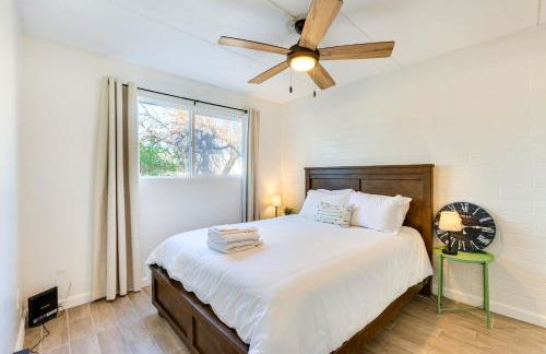 Pool Access! Family Retreat in Old Litchfield Park - Foto 18