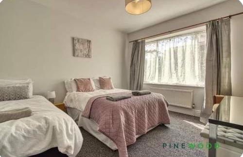 Contractors Corporate Charress House, 6 Bedrooms - Foto 15