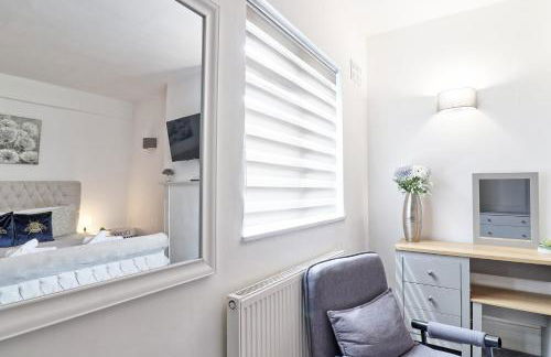 Luxury 3-Bed Apartment Near To London With Parking - Foto 35