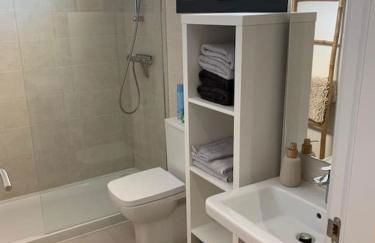 Prachtig appartement met zeezicht in Estepona Costa del Sol - Photo 12