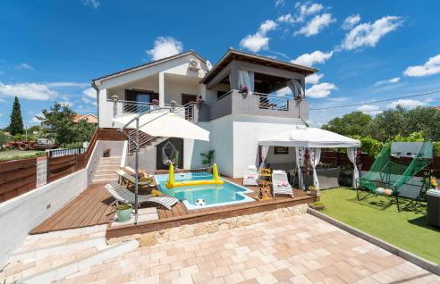 Pet Friendly Home In Tinj With Jacuzzi - Foto 1