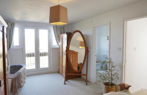 Close to beaches and town, off street parking - Foto 5