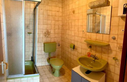 UPGRADE - frisch renoviert - Ferienwohnung Monteuerswohnung am Bauernhofweg in Lohmar nahe S-Bahnhof Messe Flughafen - Foto 12