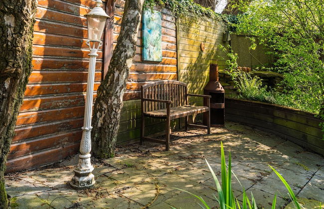 Amazing Holiday Home With Spacious Garden - Photo 33