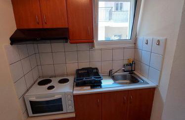 Eleni's Apartments Igoumenitsa - Γκαρσονιέρα 2ου ορόφου επιπλωμένη, εξοπλισμένη - Foto 8