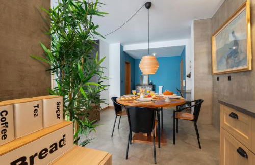 HostWise – Modern Flat w/ Terrace | Near the Beach - Photo 23