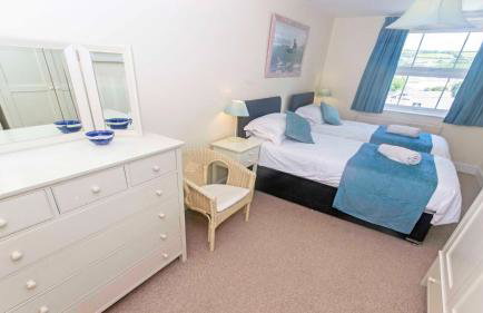 Cloudbreak Braunton, Sleeps 8 - Hot Tub hire - Dog Friendly - Photo 16
