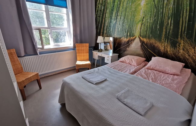 Captivating 4-bed Apartment in Kotka Saunafacility - Photo 15