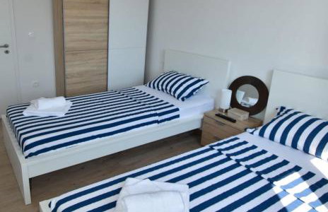 POOl HOUSE BRUNO - Photo 9