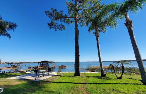 Camp St. Cabanas Unit 2 on Lake Dora - Photo 18