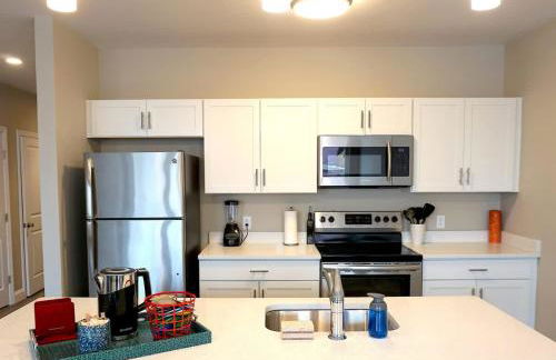 Unit 31 1BR with Den Office Space Long-term stays - Foto 3