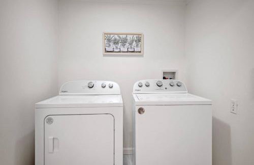 10min to NRG | Hot tub | Sauna | Firepit | 4br 3ba - Foto 68