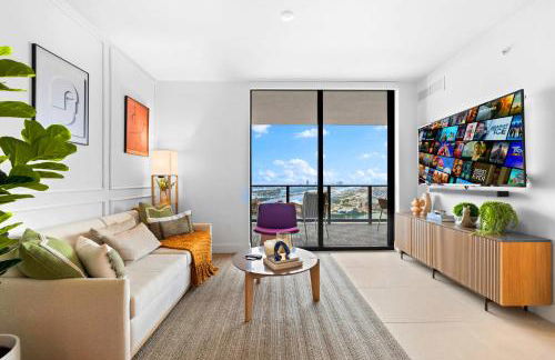 From 43th Floor a Luxury Condo Awaits For You! - Foto 4