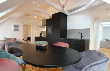 The Suites City Lofts at the Park - Photo 25