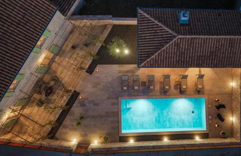 Nice Home In Zminj With Sauna - Photo 18