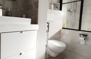 A l'Ombre de la Dame - Photo 3