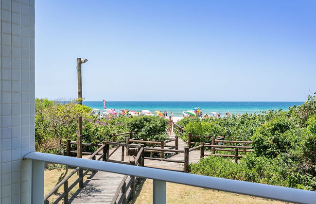 Aquarelle by Viva Prédio nos Ingleses pé-na-areia com piscina - Photo 77