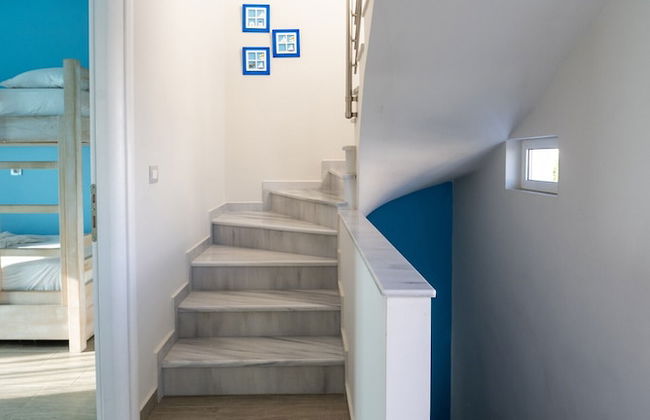 Seabreeze Villa - with Jacuzzi & heated pool - Photo 43